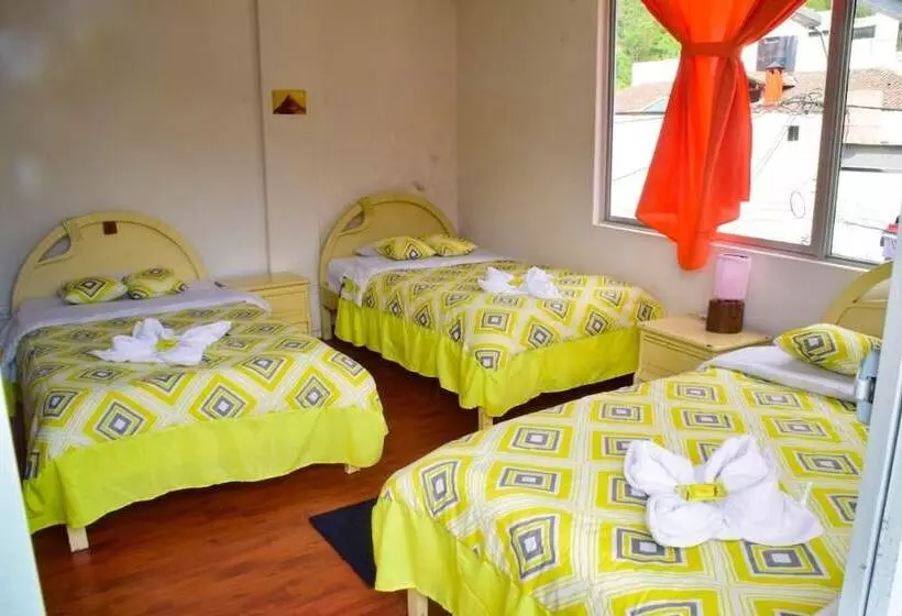 ユースホステル Santa Cruz Backpackers Hostal