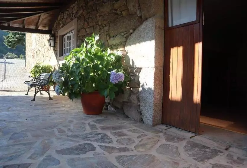 Aamiaismajoitus (B&B) Alojamento Santa Clara