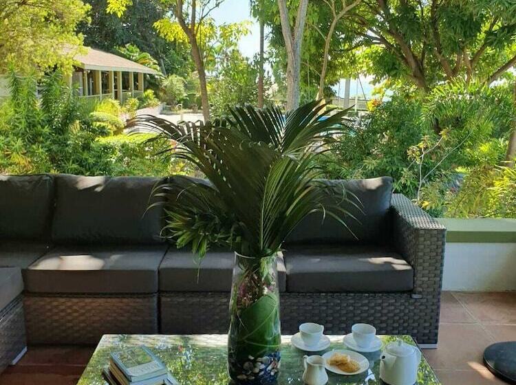 تختخواب و صبحانه Sorrel Bay Retreat Aka Natanias