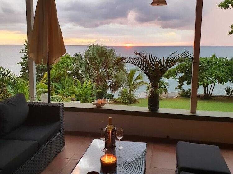 تختخواب و صبحانه Sorrel Bay Retreat Aka Natanias