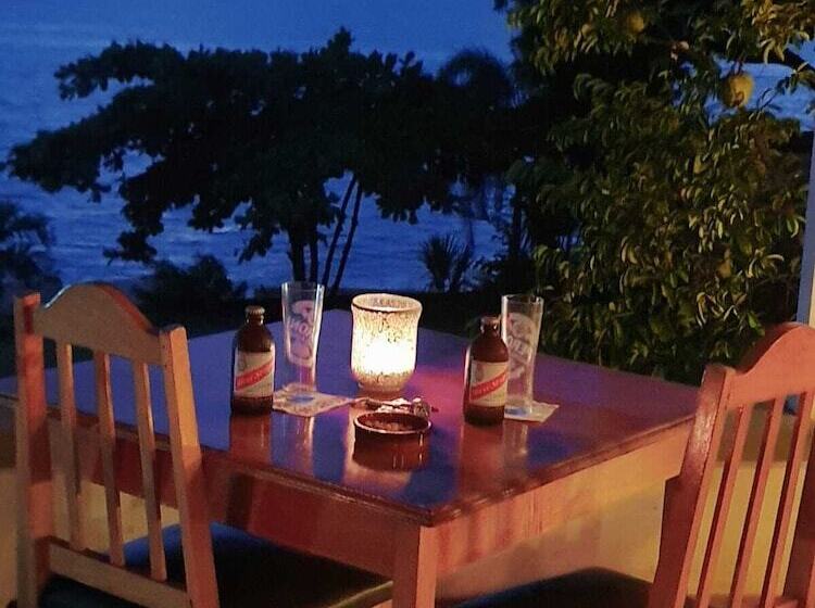 تختخواب و صبحانه Sorrel Bay Retreat Aka Natanias