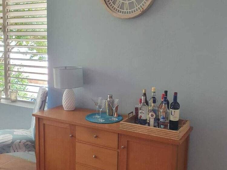 تختخواب و صبحانه Sorrel Bay Retreat Aka Natanias