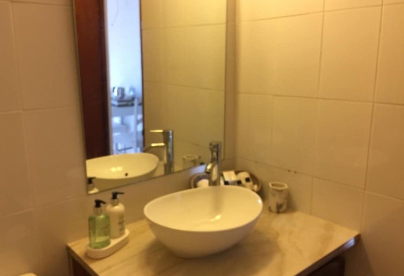 تختخواب و صبحانه Sorrel Bay Retreat Aka Natanias