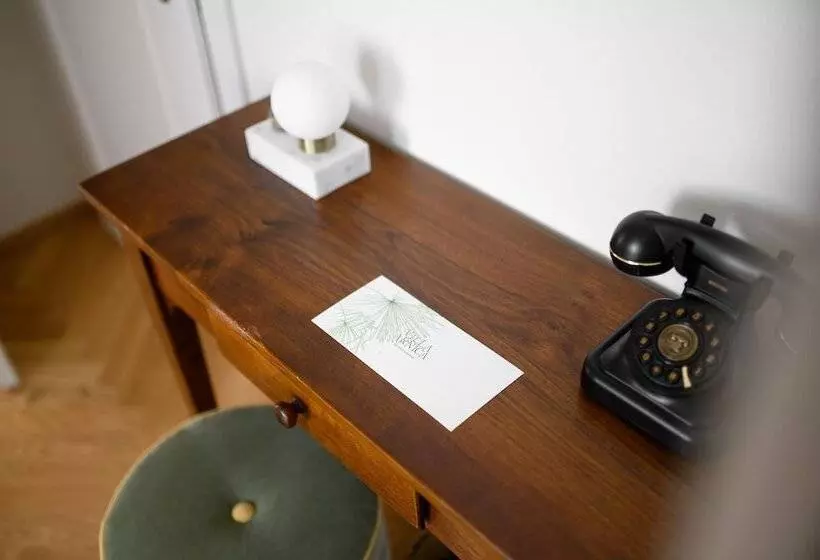 ベッドアンドブレックファースト Villa Arnica   Adults Only