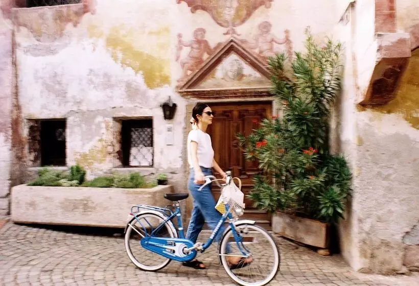 ベッドアンドブレックファースト Villa Arnica   Adults Only