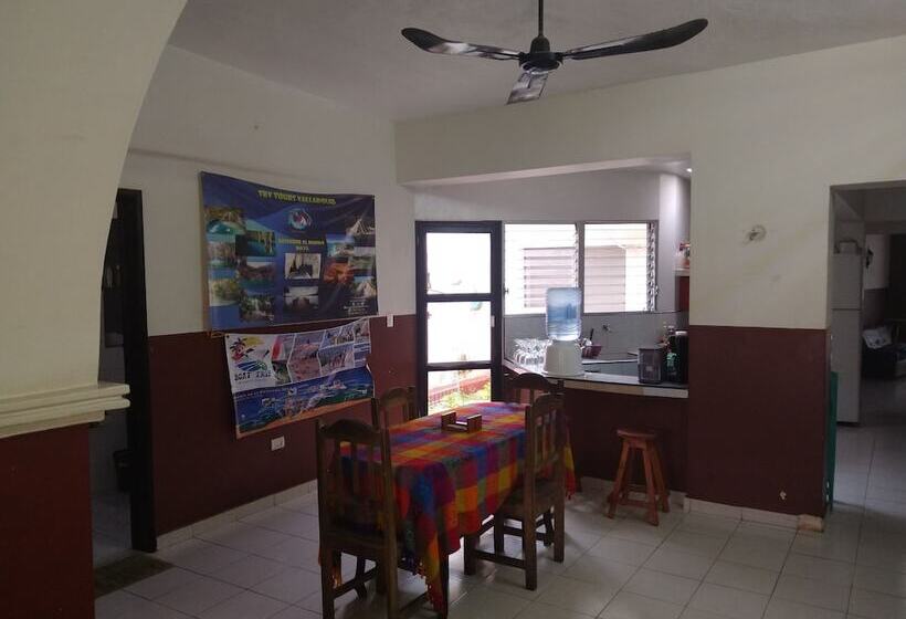 Casa Hostal Mamey   Hostel