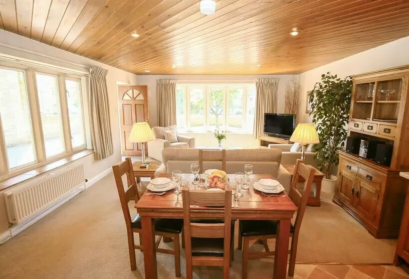 Gables Cottage