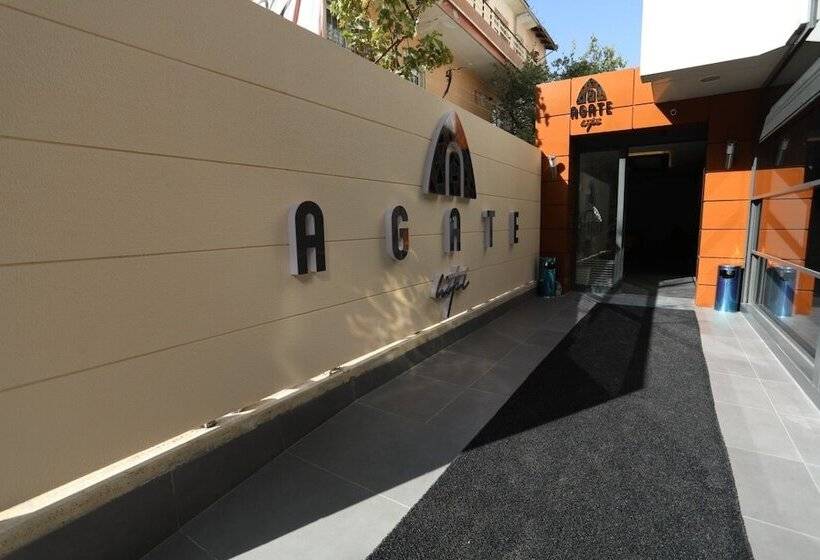 هتل Agate