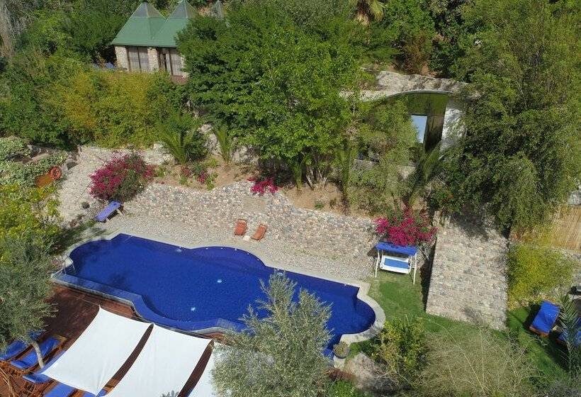 Hotel Cabañas Caballieri