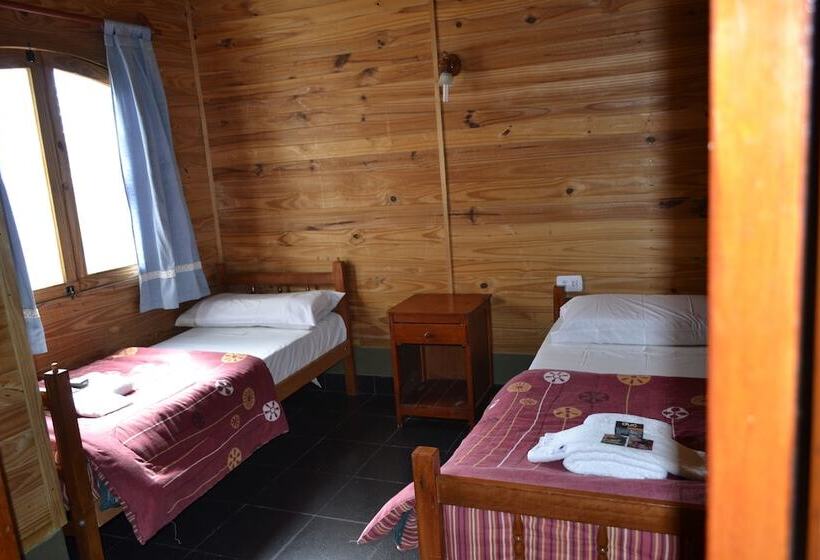 Hotel Cabañas Y Hostal Las Marias