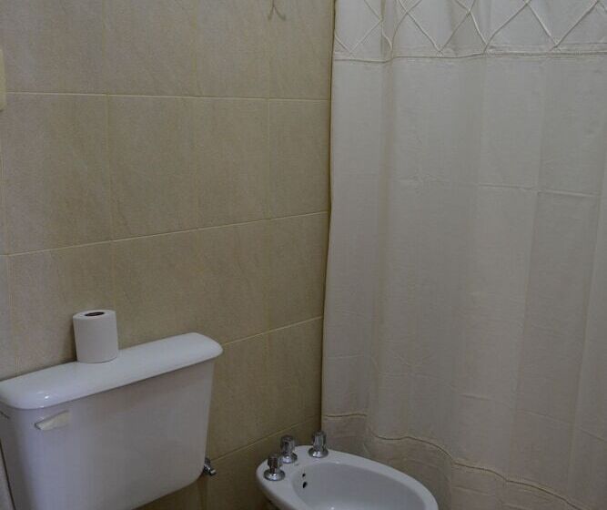 Otel Cabañas Y Hostal Las Marias