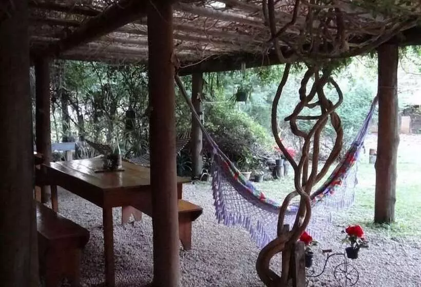 ホテル Canto Da Lua Chalés E Apiário