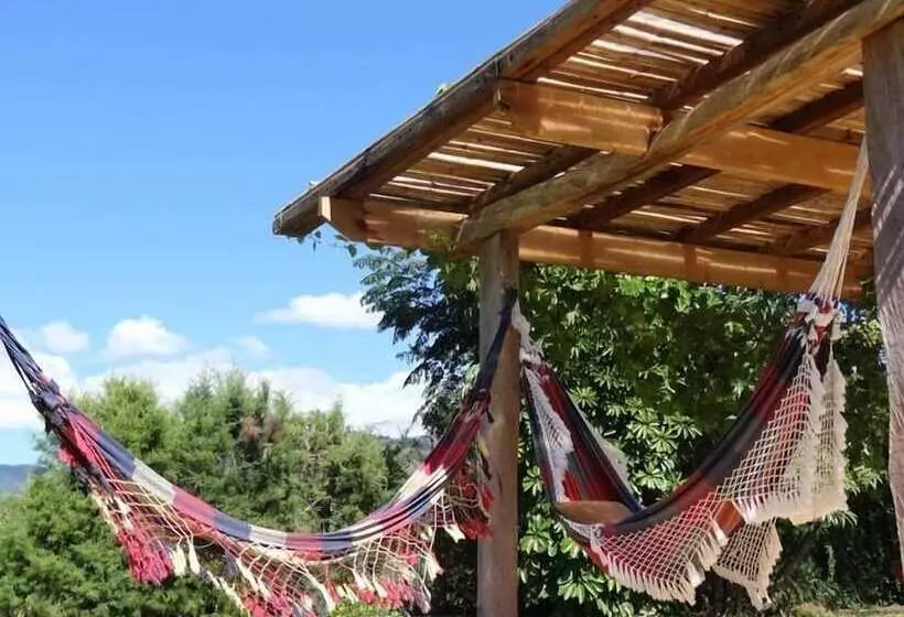 ホテル Canto Da Lua Chalés E Apiário