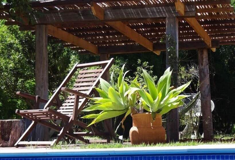 ホテル Canto Da Lua Chalés E Apiário