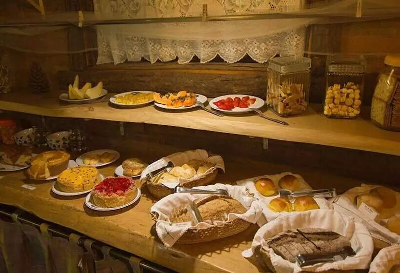 ホテル Canto Da Lua Chalés E Apiário