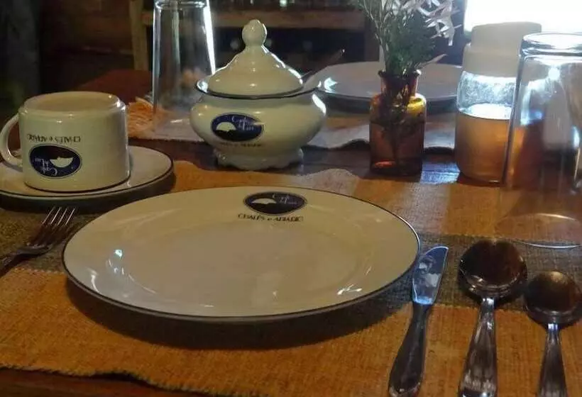 ホテル Canto Da Lua Chalés E Apiário