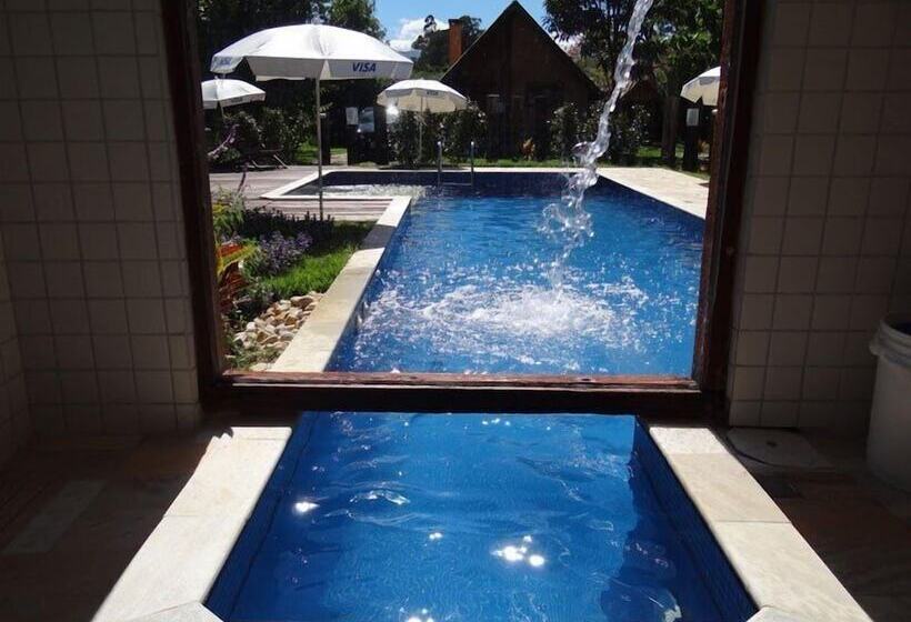 ホテル Canto Da Lua Chalés E Apiário