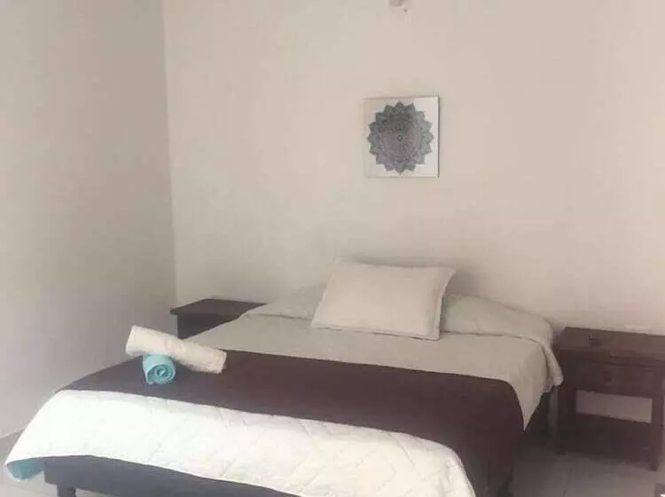 ホテル Hospedaje Villa Monica