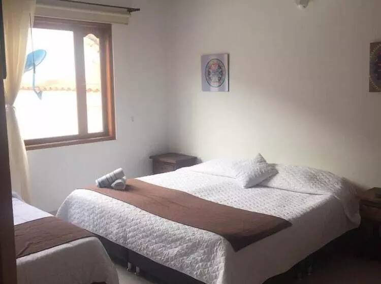 ホテル Hospedaje Villa Monica