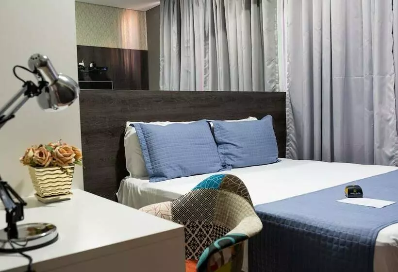 Hotelli Jockey Class