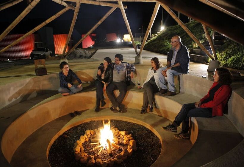 ホテル Latitude Lodge