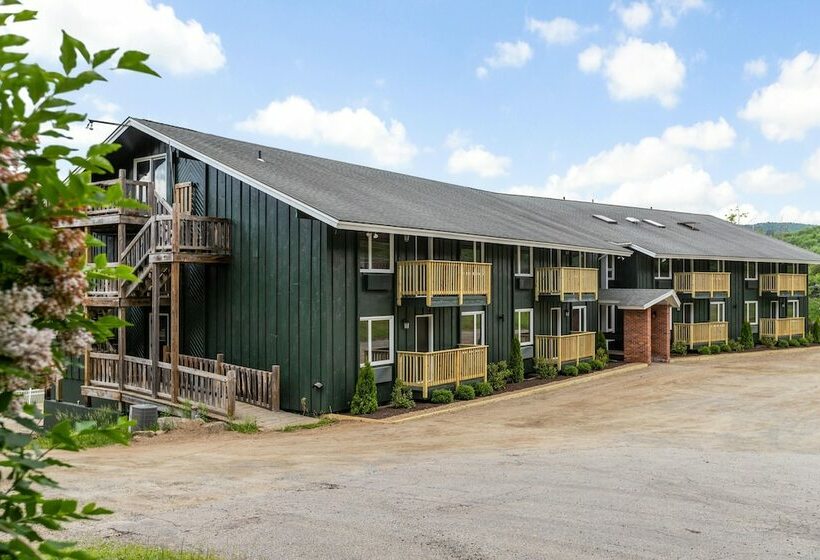 Hotel The Lodge At Mount Snow