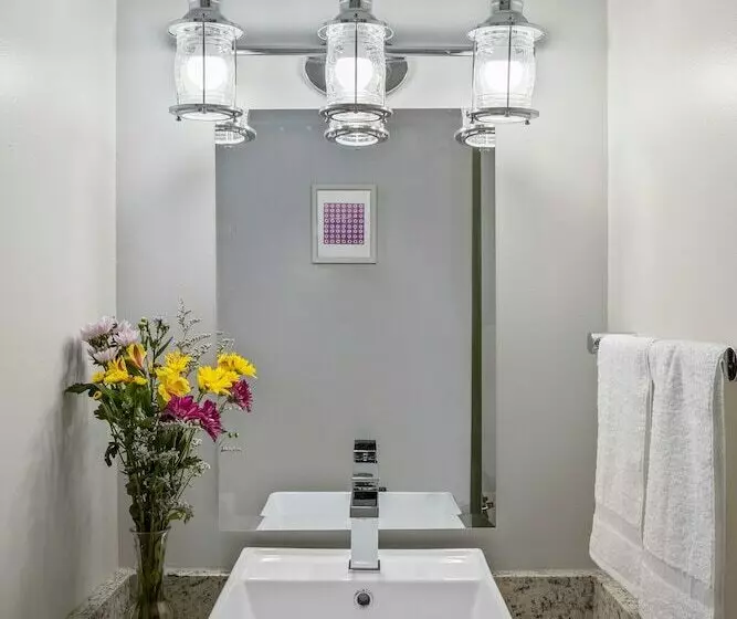 Hotelli The Lodge At Mount Snow