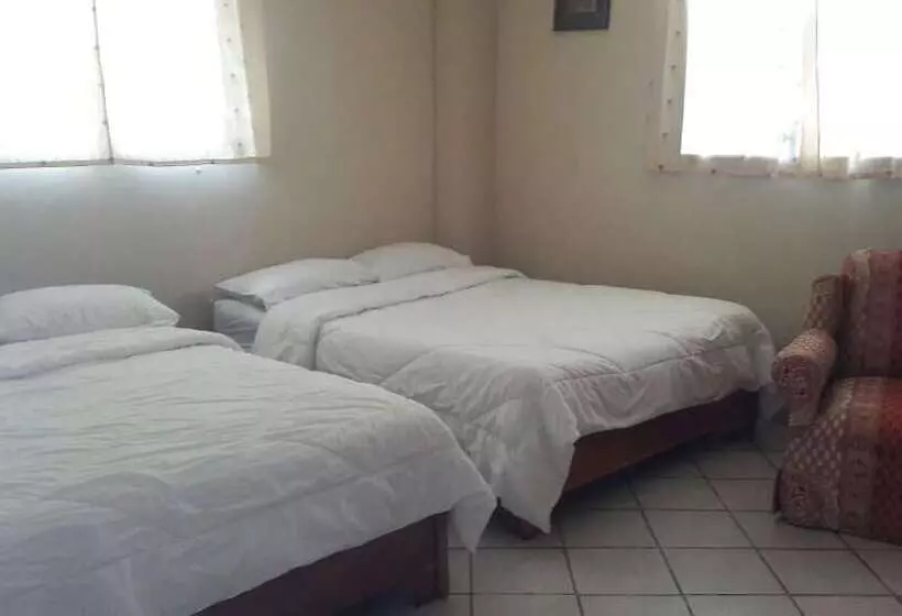 ホテル Los Rivera