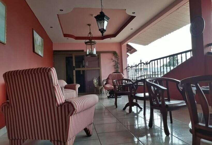 בית מלון כפרי Los Rivera