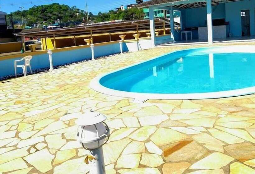 فندق Portal Parque