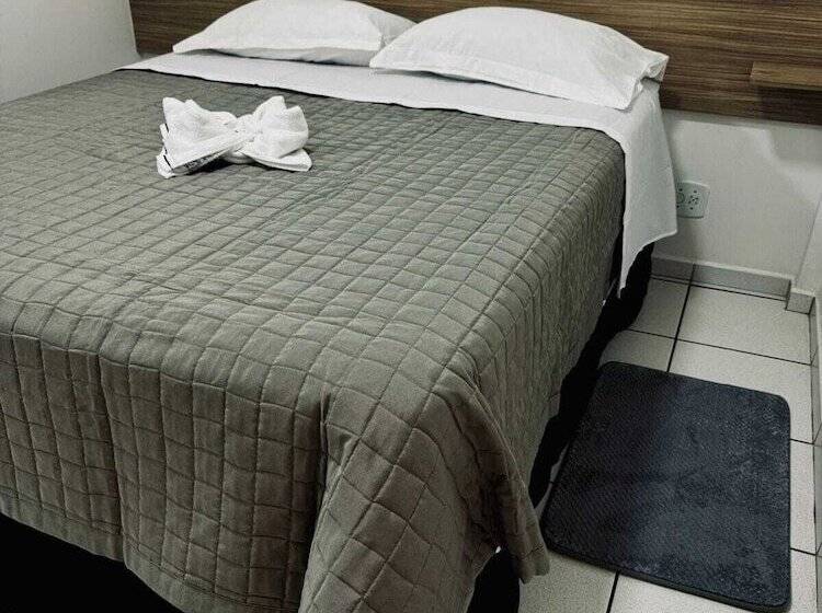 فندق Portal Parque