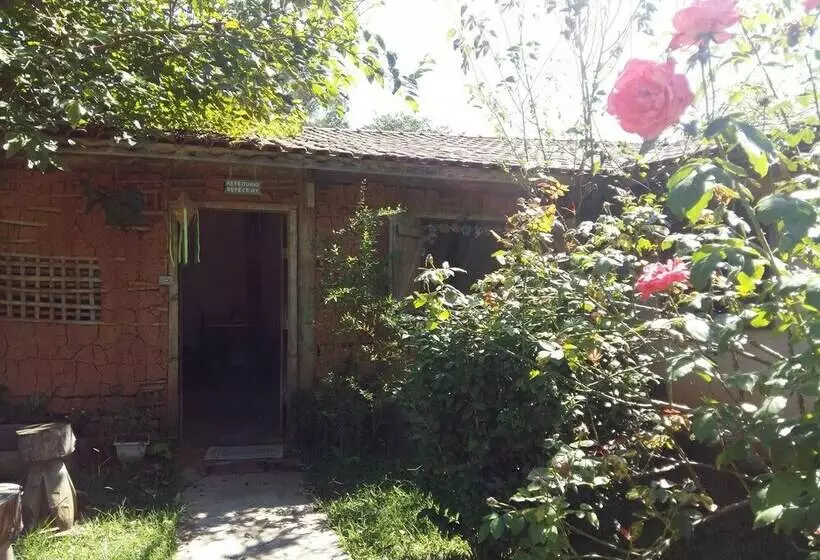 Hotelli Pousada Caravela