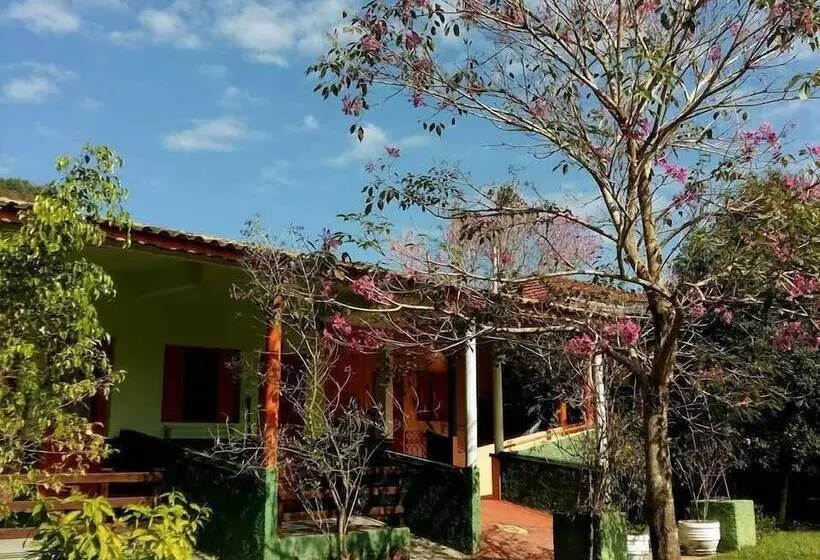 Hotelli Pousada Caravela