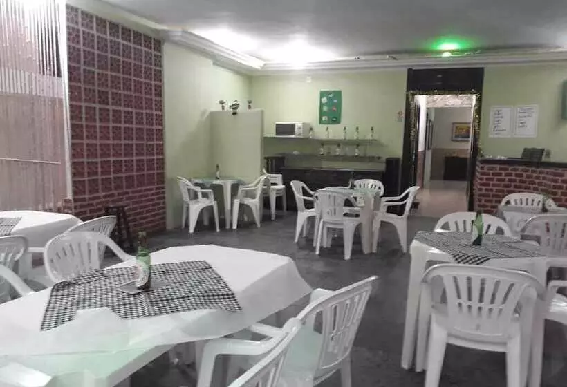 Hotelli Pousada Casa Da Regina