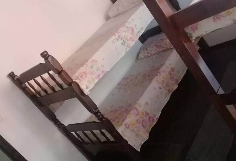 Hotelli Pousada Casa Da Regina