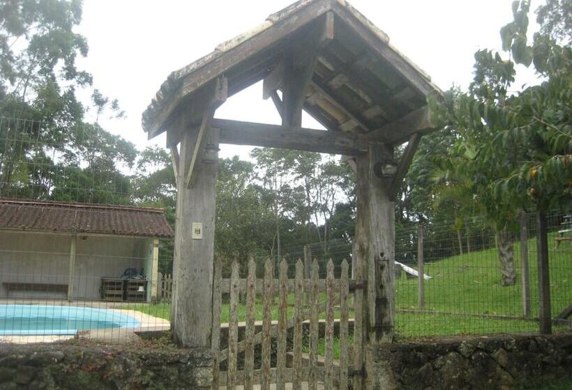 Hotel Pousada Recanto Dos Pinheiros