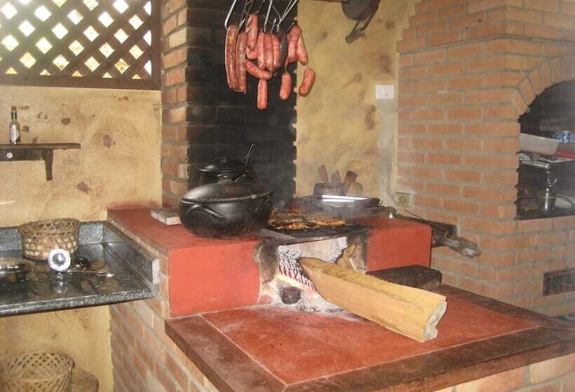 Hotel Pousada Recanto Dos Pinheiros