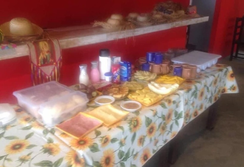 ホテル Pousada Sítio Vale Dos Lagos