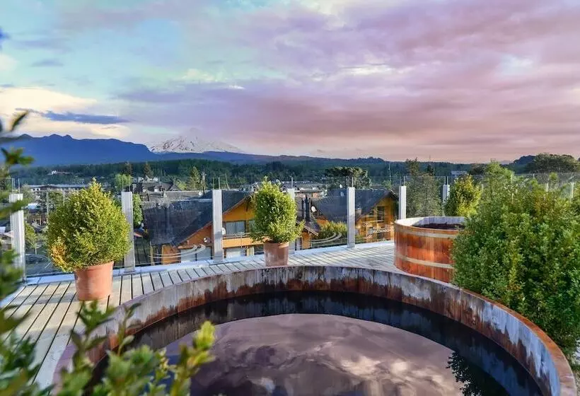 Hotelli Pucón Indómito