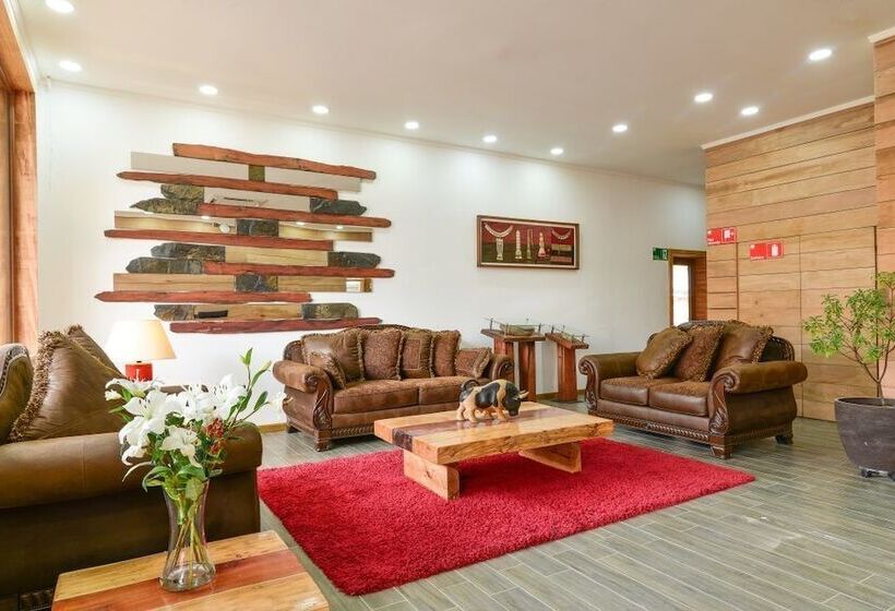 هتل Pucón Indómito