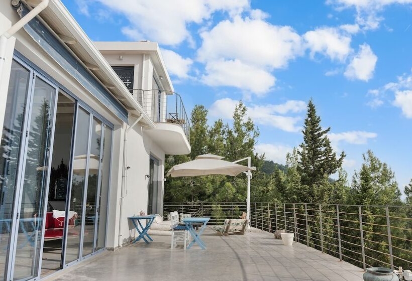 בית מלון כפרי Serenity Boutique Suites