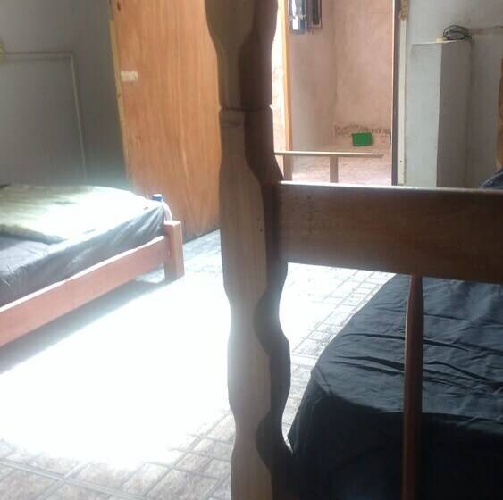 Hôtel Taubatexas Hostel E Pousada