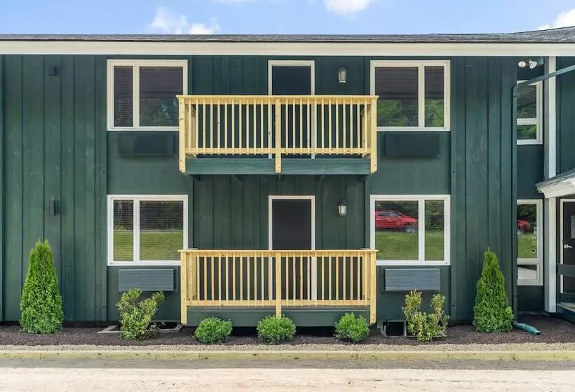 Hotelli The Lodge At Mount Snow