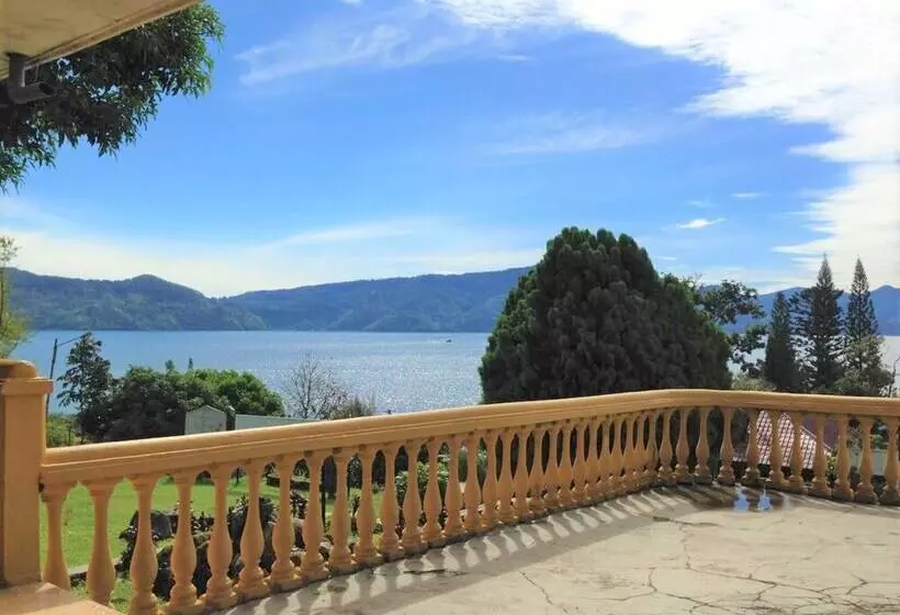 Hotelli Tuk Tuk View Inn