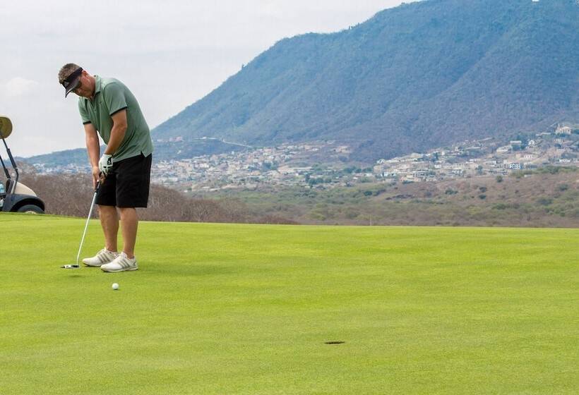 Montecristi Golf Resort & Villas