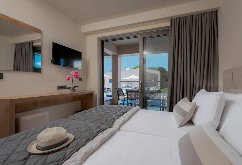 Mystique Luxury Suites & Maisonettes