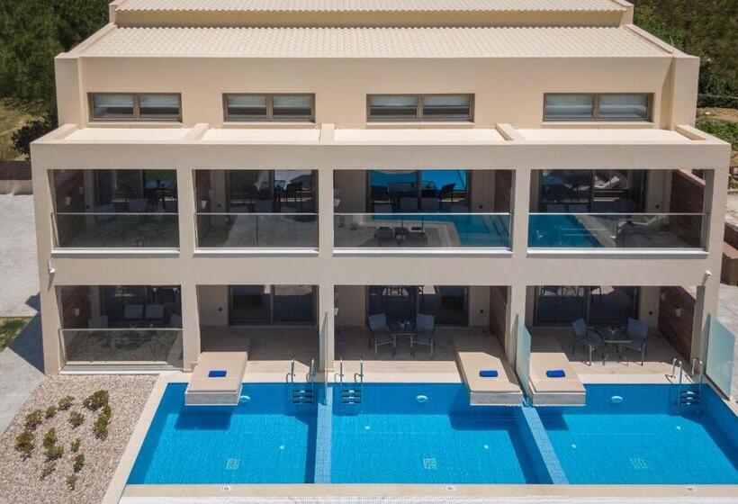 Mystique Luxury Suites & Maisonettes