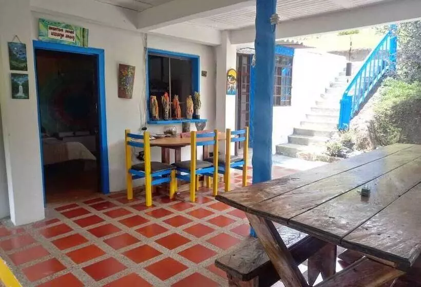ペンション Posada Aguanile Finca La Diana