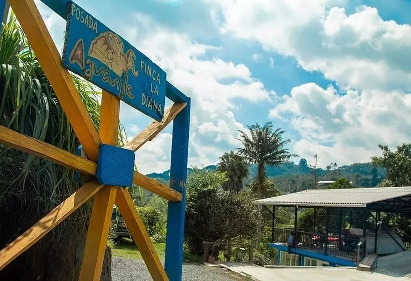 ペンション Posada Aguanile Finca La Diana