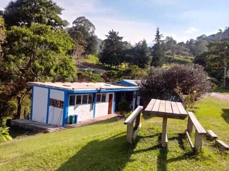 ペンション Posada Aguanile Finca La Diana